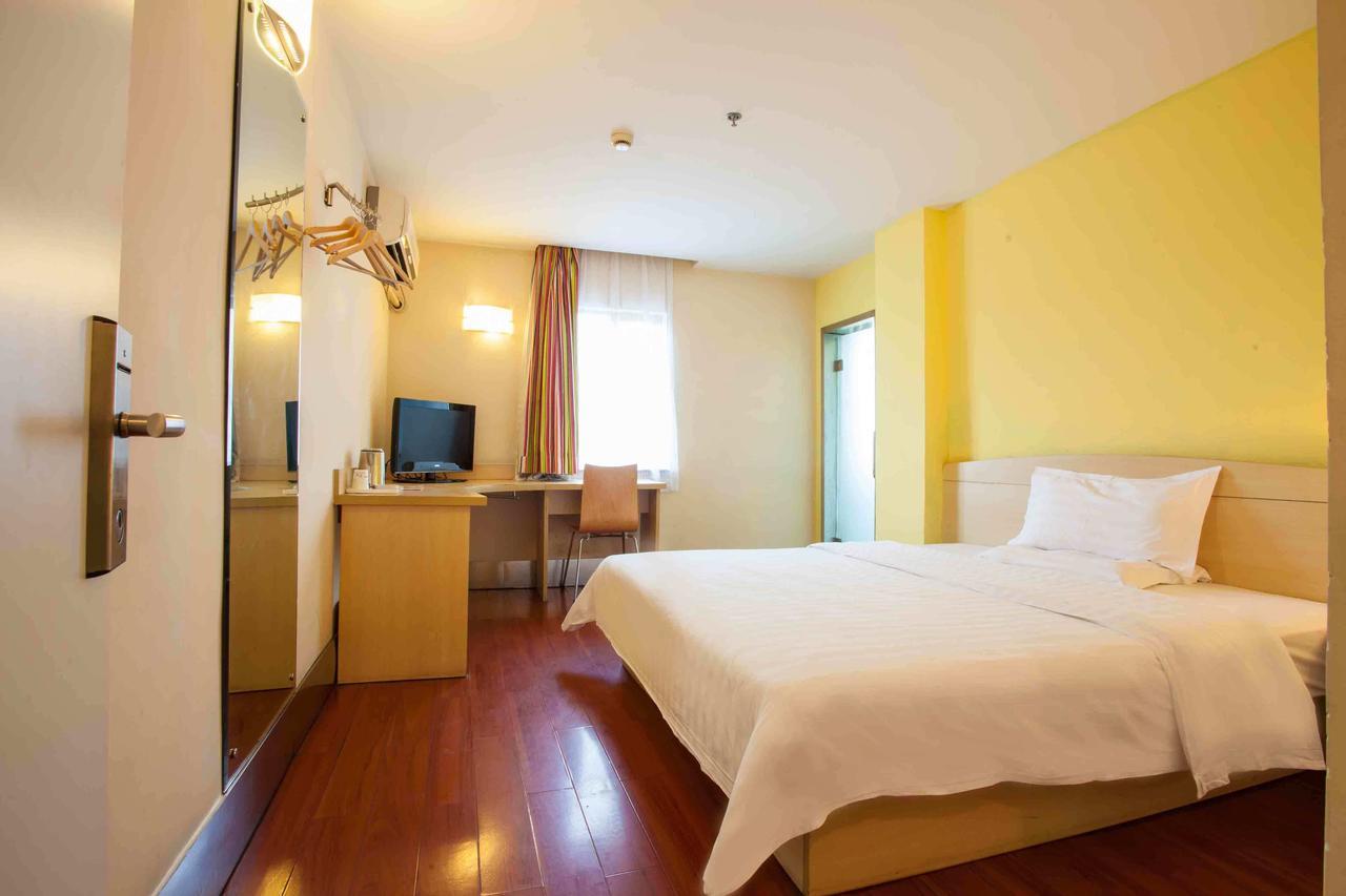 7Days Inn Xianning Hot Spring Pedestrian Street Shopping Park Eksteriør bilde