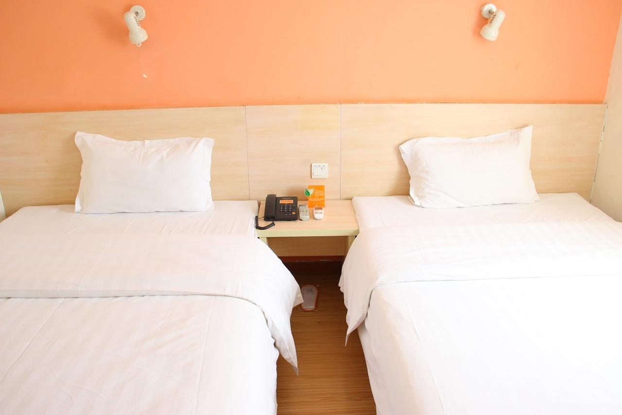 7Days Inn Xianning Hot Spring Pedestrian Street Shopping Park Eksteriør bilde